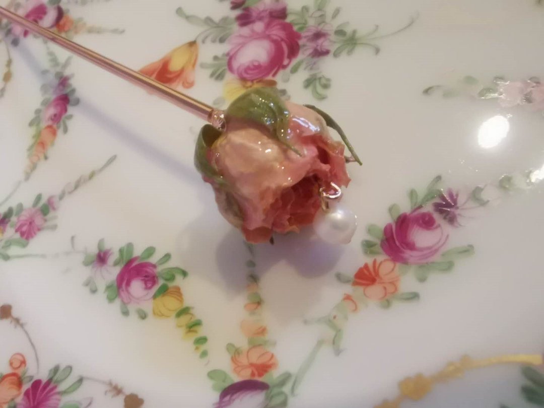 【换季特卖】预购款----粉红真花永生花干花仿珍珠铜镀金发 - 发饰 - 植物．花 粉红色