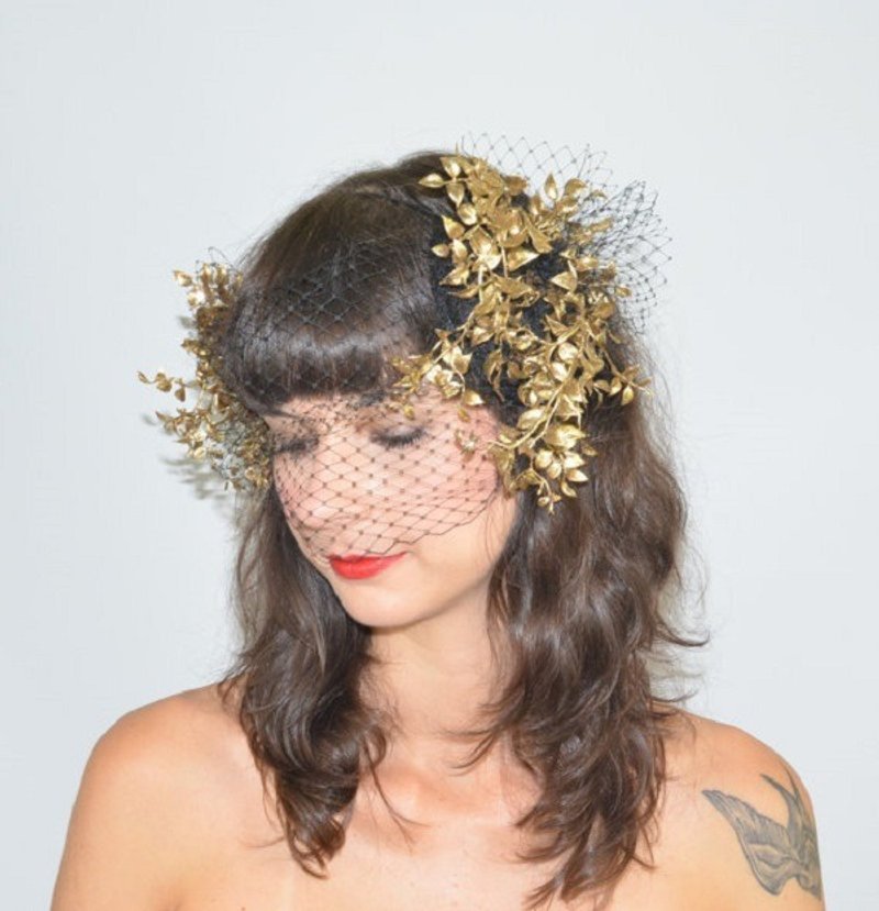 Fascinator Headpiece with Feathery Gold Foliage and Black Veil Across, Statement Cocktail Party Hat, Occasion Fashion Headwear - 发饰 - 其他材质 金色