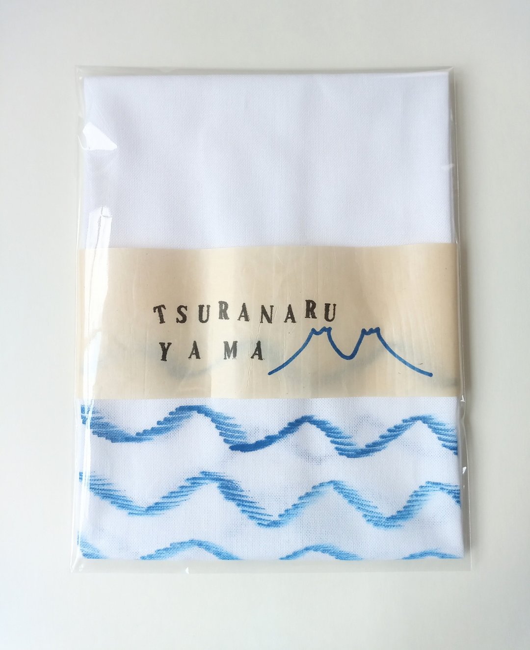 Series of mountains Tenugui hand-painted one-of-a-kind blue - 海报/装饰画/版画 - 棉．麻 蓝色
