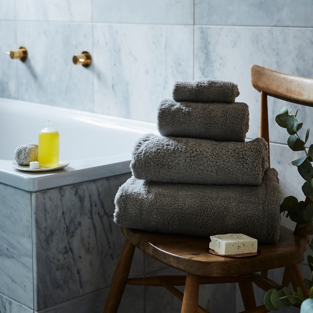 灰褐色泡泡浴毛巾- Taupe Bubble Bath Towel - 卫浴用品 - 棉 