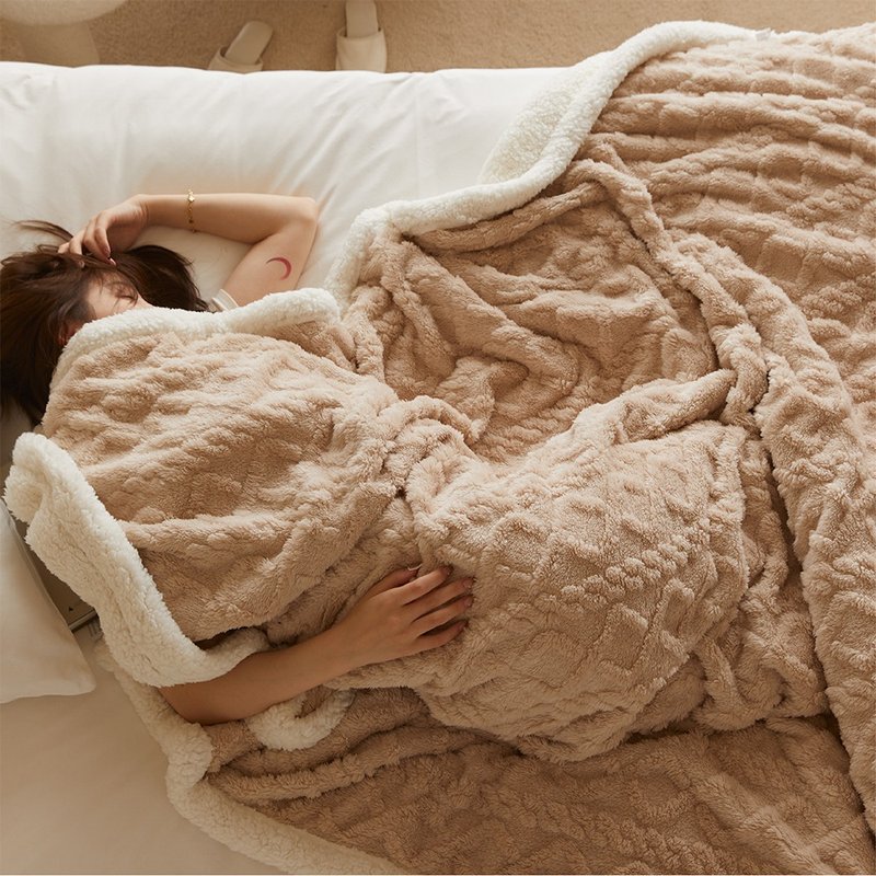 莫兰迪轻奢纯色牛奶绒x羊羔绒毯/双层毛毯150x200cm-MFB11 燕麦奶 - 被子/毛毯 - 聚酯纤维 