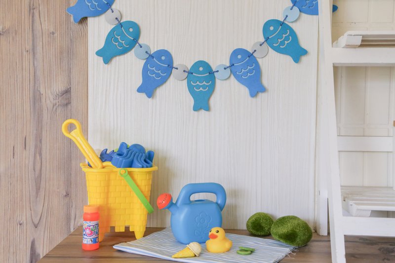 一起来抓鱼 泡泡鱼海洋挂旗组合包 宠物 居家挂饰 - 墙贴/壁贴 - 聚酯纤维 多色