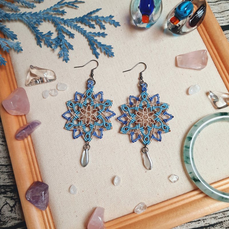 E054-手工编织曼陀罗花系列耳环 - 耳环/耳夹 - 尼龙 多色