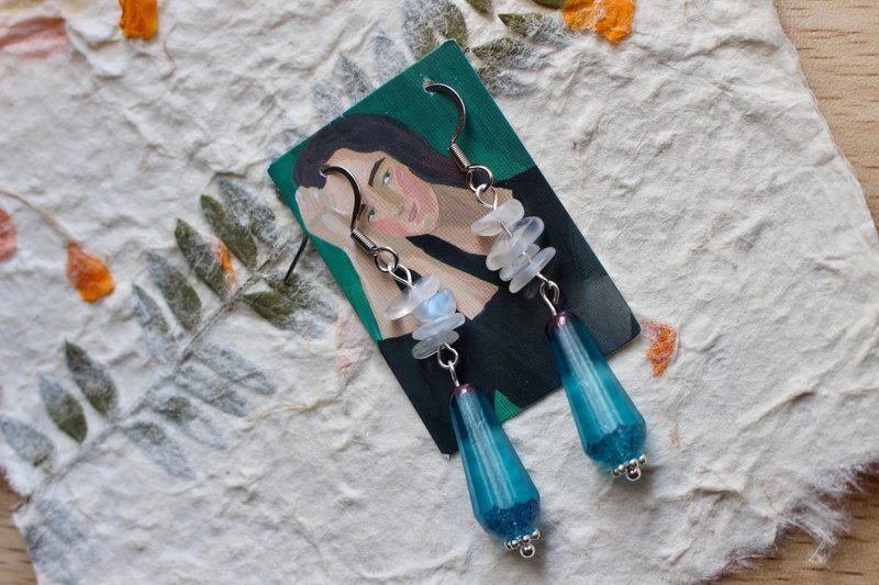 梦湖之境・手工天然石水晶耳环(白水晶)・生日/情人节/圣诞交换礼 - 耳环/耳夹 - 水晶 蓝色