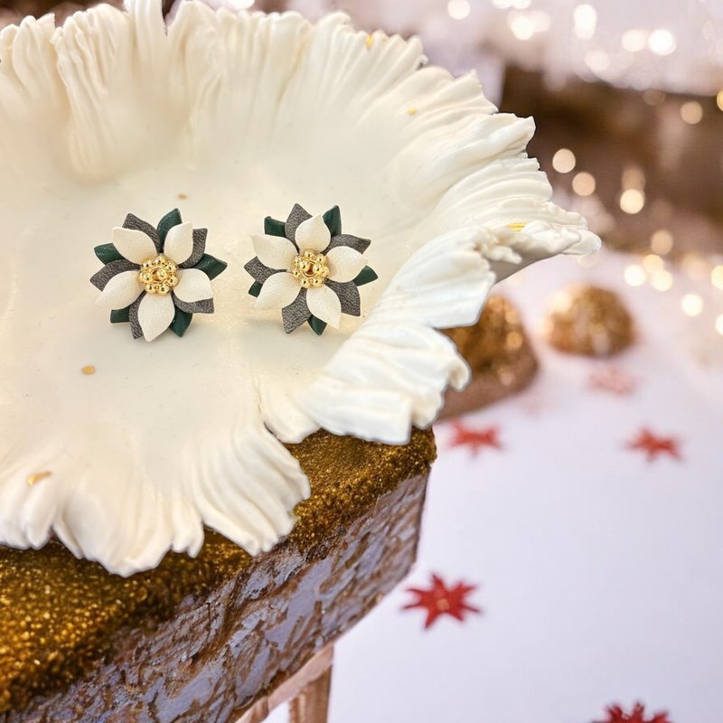 皮革花耳环 圣诞花耳环 - 摆饰 - 真皮 多色