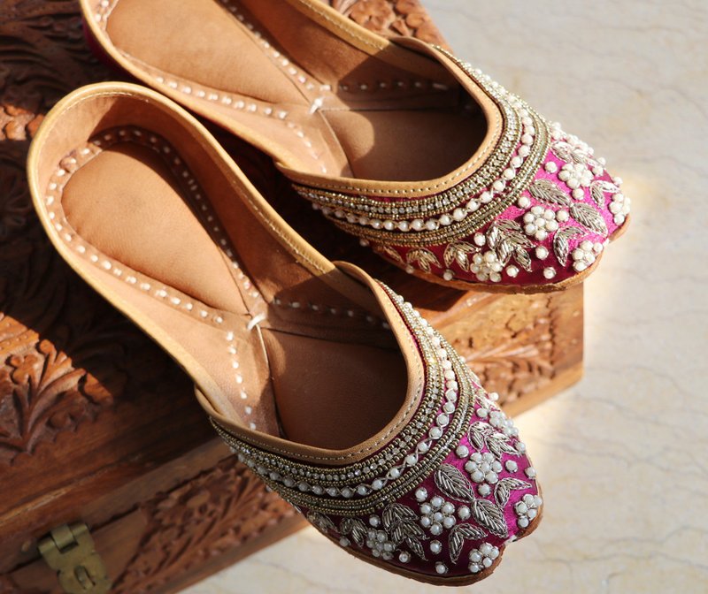 【梅紫】印度风情/足尖勾魂手工鞋 - 女款休闲鞋 - 真皮 紫色