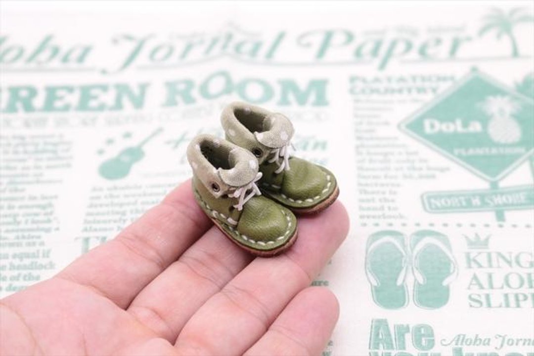 Small leather boots | Green tea lined - 项链 - 真皮 