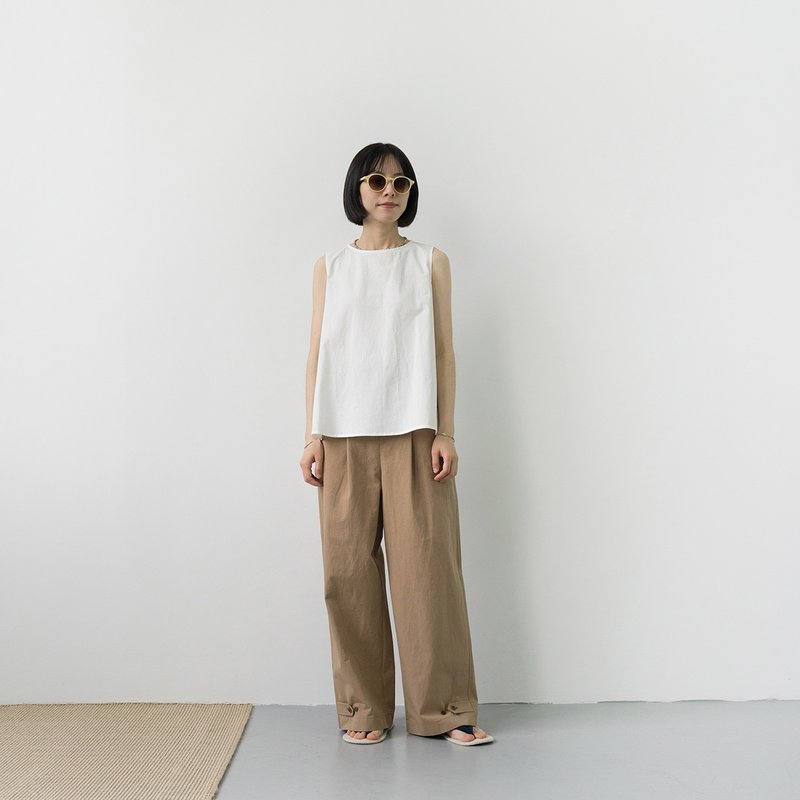 白色泡泡纱肌理棉 圆领A摆背心 - 女装背心 - 棉．麻 白色