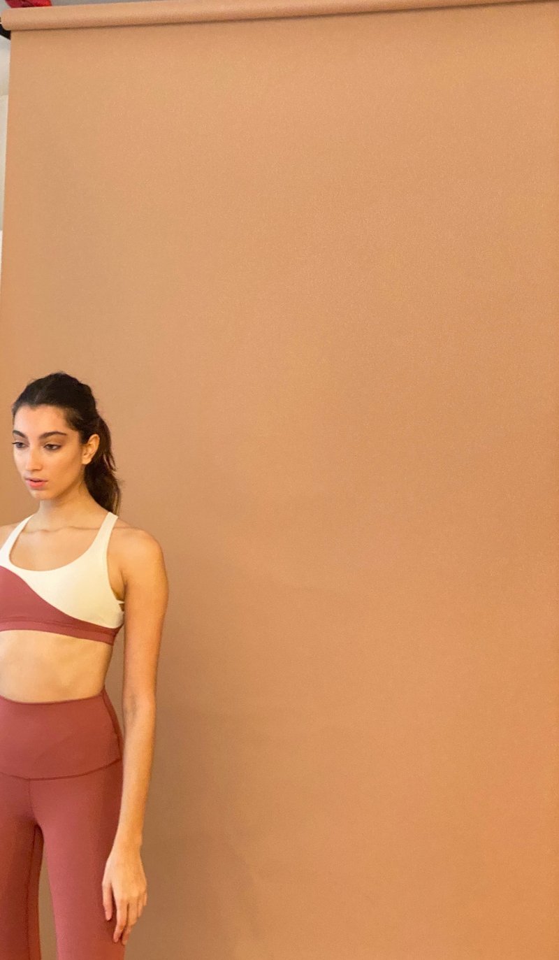 Body wave双色美背运动内衣@breathm-沙白/枫叶砖红 - 女装运动内衣 - 聚酯纤维 多色