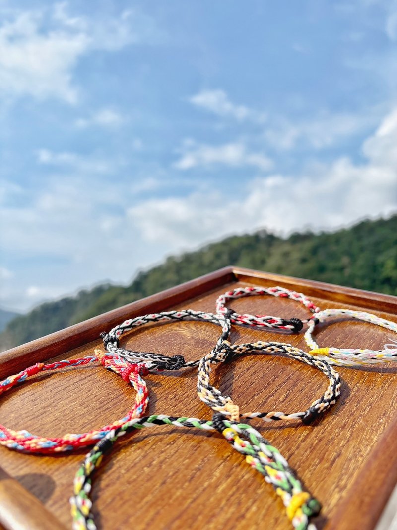 台湾原住民十六族印象编织手环 - 手链/手环 - 蜡 