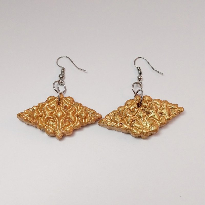 手工制作 复古风方形压花金属耳环 - 耳环/耳夹 - 粘土 金色