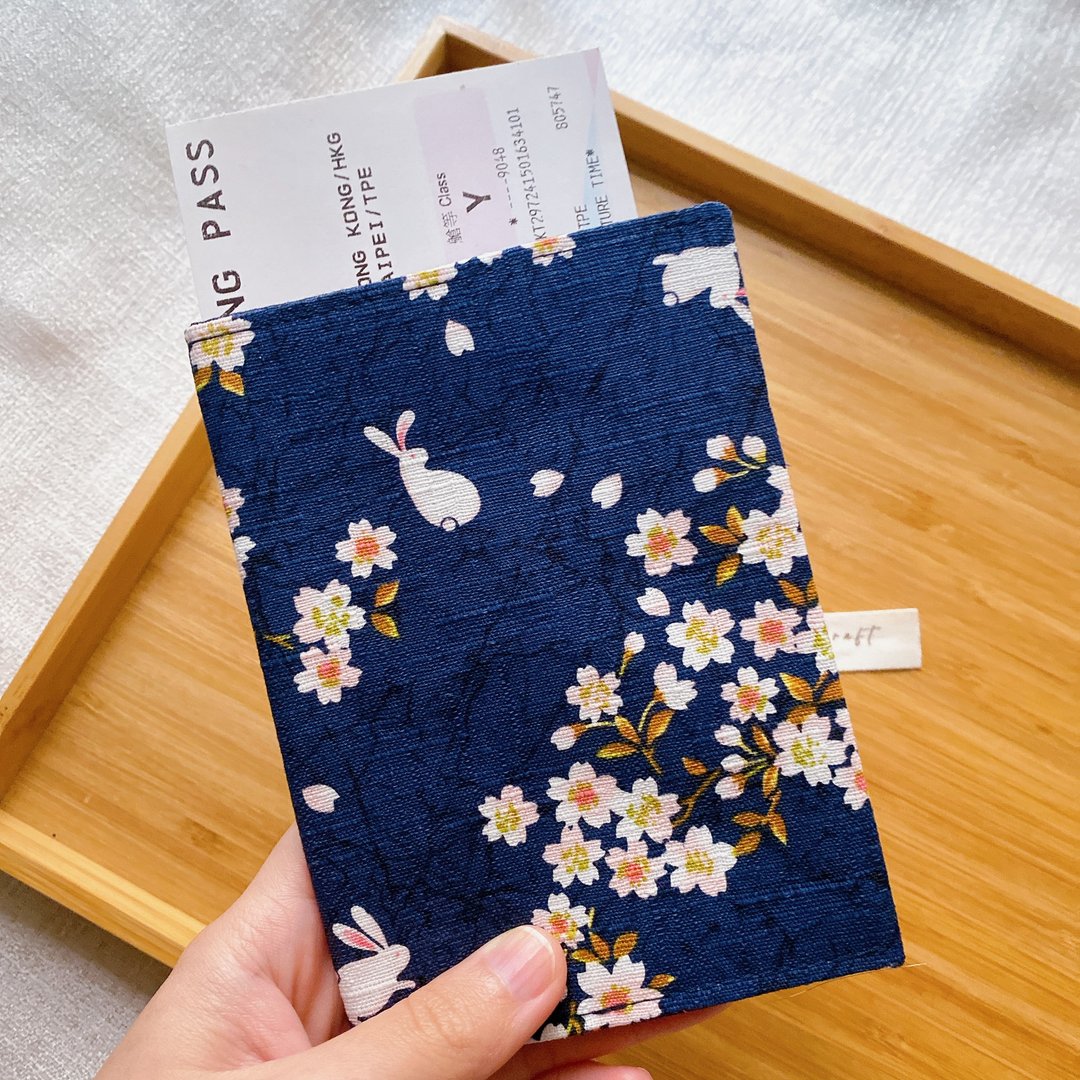 护照套 Passport Holder 护照夹 护照收纳 樱花兔兔款 - 护照夹/护照套 - 棉 