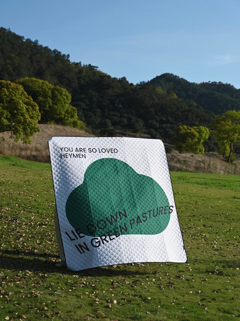 Heymen黑門 躺臥在青草地上 防水防潮居家戶外露營草坪加厚野餐墊 - 野餐垫 - 其他材质 