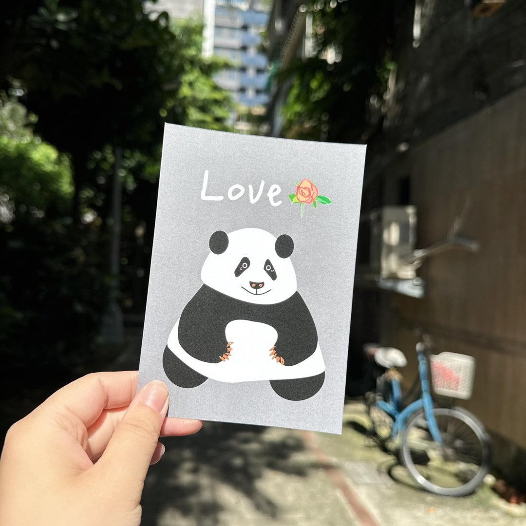 Daily a HA 明信片/卡片 疗愈系熊猫阿Q LOVE有勇气版 (灰) - 卡片/明信片 - 纸 灰色