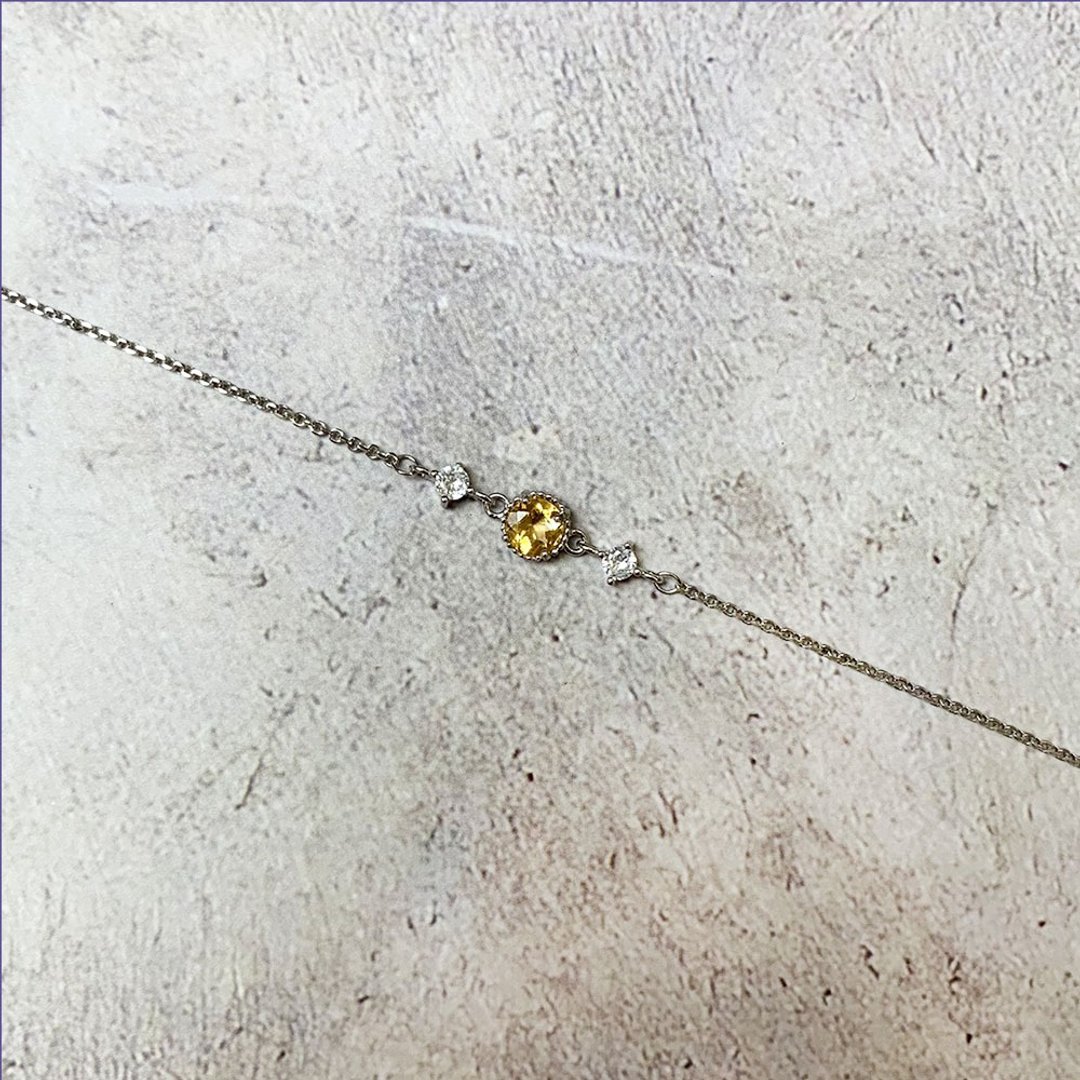 |纯银珠宝| 黄水晶  925纯银镶嵌宝石四爪圆形甜点边手链 - 手链/手环 - 宝石 黄色