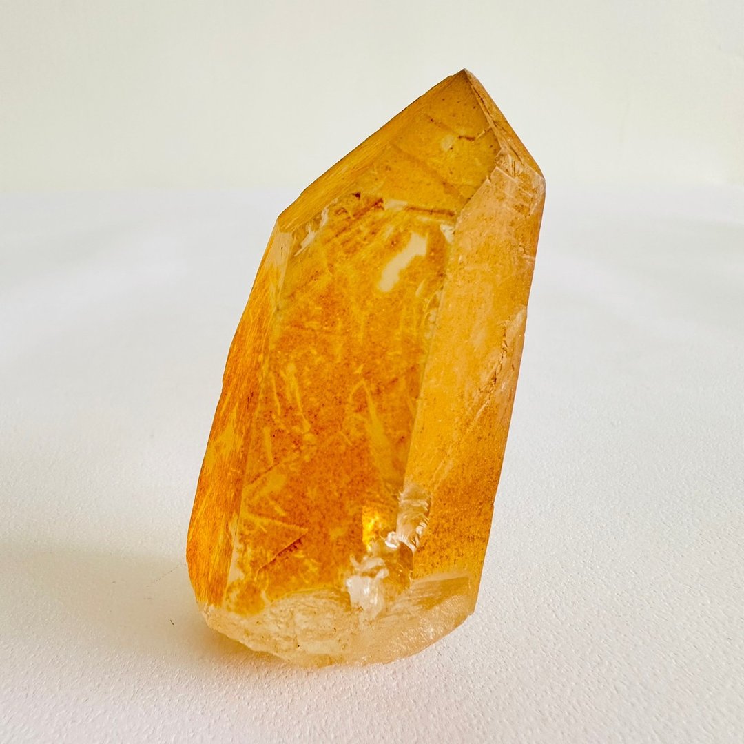 黄金喜马拉雅山水晶6 原矿矿标 磁场净化 高能量水晶柱 黄皮水晶 - 摆饰 - 其他材质 黄色
