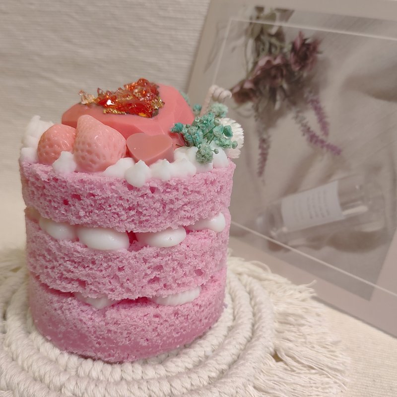 订制粉红心型香薰蛋糕蜡烛 - 蜡烛/烛台 - 蜡 粉红色