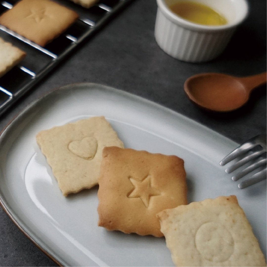 冻干果肉手工饼干 全素 Vegan 适乳糖不耐者 纯植物性成分 - 手工饼干 - 其他材质 金色