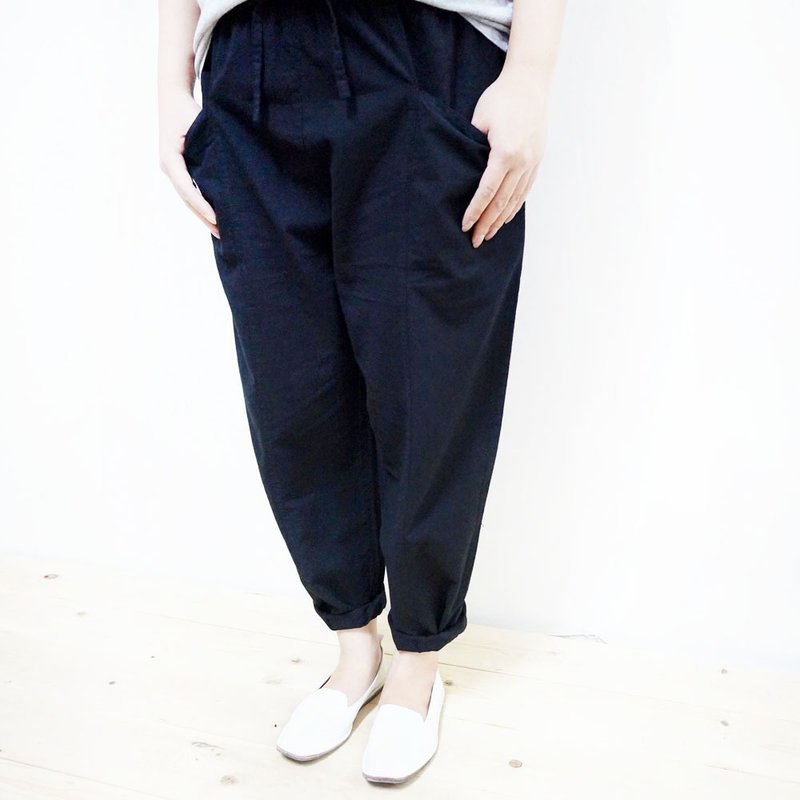 超显瘦纯棉直筒裤/黑色  台湾制.狂卖600件.宽管裤.九分裤.休闲裤 - 女装长裤 - 棉．麻 黑色