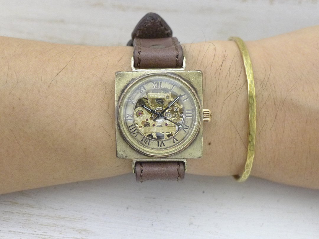 Handmade Watch BHW137 Manual Winding Brass 33mm Square Roman Numeral Sewing Stitch Belt - 女表 - 铜/黄铜 金色