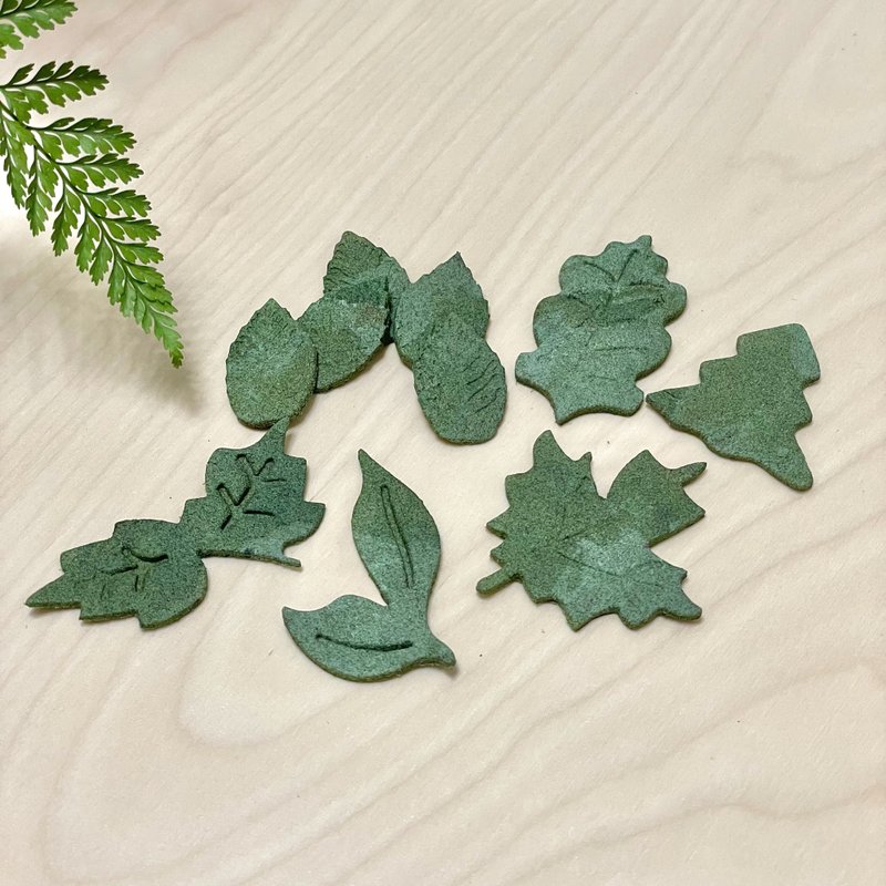 手工自制 白鼠尾草艾草植物香 香片 香饼 - 香薰/精油/线香 - 其他材质 多色