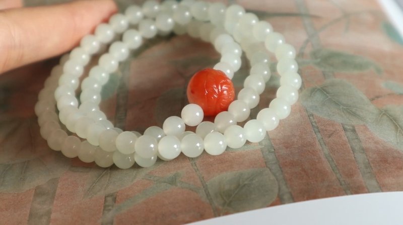 6mm天然和田玉 /和阗玉-晴水玉 南红雕刻牡丹花珠设计多圈手s - 手链/手环 - 玉石 绿色