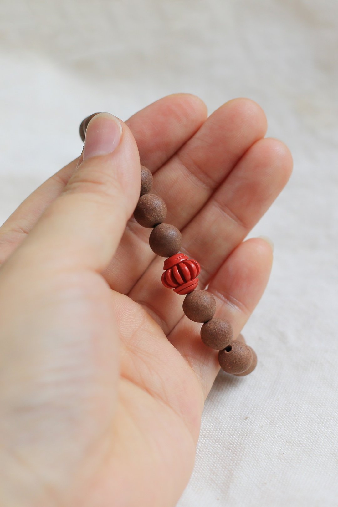 壹染指香品 | 手搓香珠 高含量原矿砂灯笼珠 | 天然和合香手串 - 手链/手环 - 植物．花 