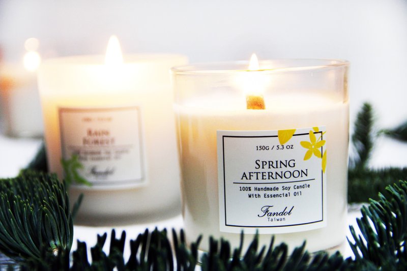 春日午后 精油大豆蜡烛(大) 清甜花果 送10cm火柴盒 去除霉味湿气 - 蜡烛/烛台 - 植物．花 黄色