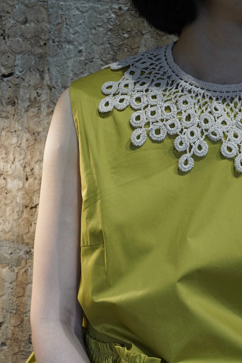 亚麻手工钩织蕾丝领圈 - 项链 - 棉．麻 白色