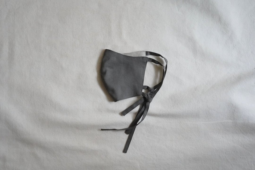 unisex mask | 双色绑带口罩 |  煤 灰  x  米 - 口罩 - 棉．麻 灰色