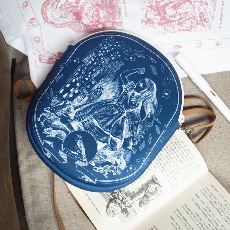 侧背包/斜背包/蛋包│爱丽丝梦游仙境 │经典复刻款 - 侧背包/斜挎包 - 聚酯纤维 蓝色