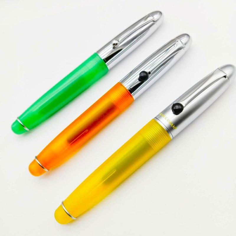 钢笔 塑胶本色/烤漆 轻盈好写   德国F细字笔尖 欧洲墨水 虎之鹤 - 钢笔 - 塑料 