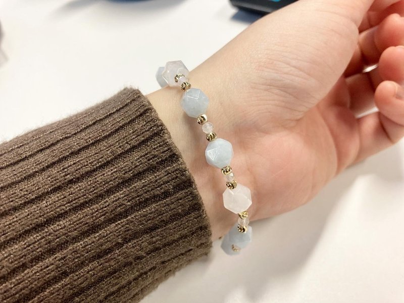 海蓝宝X月光石水晶手链 改善说话能力平静情绪改善睡眠 - 手链/手环 - 水晶 