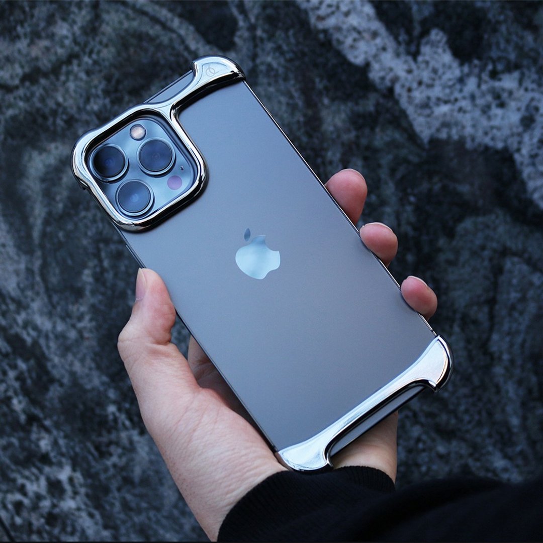 ARC | Arc Pulse iPhone 15 Pro Max 手机壳 镜面银 - 手机壳/手机套 - 铝合金 银色