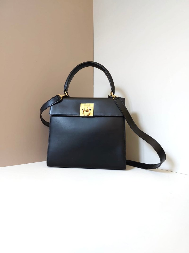 稀有中古二手Celine黑色金环扣凯莉皮革斜背侧孭背单肩手提包小袋 - 侧背包/斜挎包 - 真皮 黑色