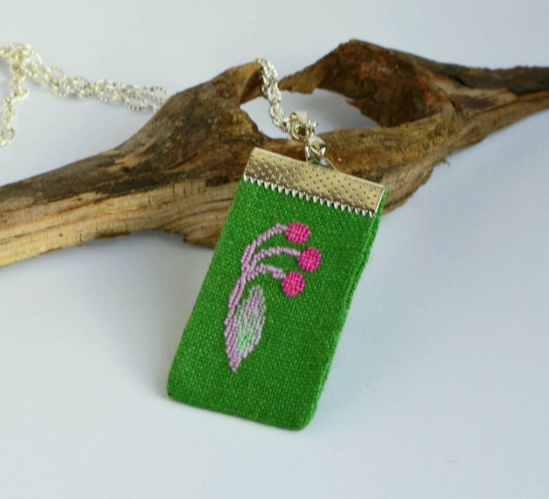 绿色吊坠配粉色树枝十字绣饰品自然面料项链亚麻绿色饰品女士生日 - 项链 - 亚麻 绿色