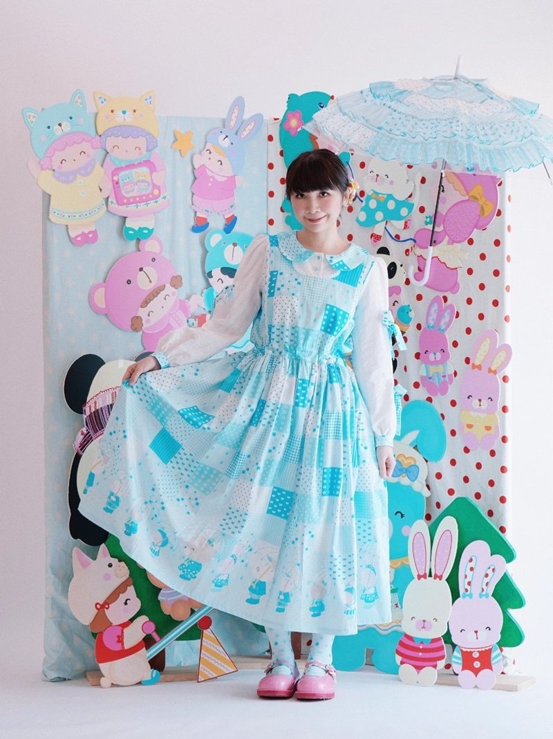 森林小动物撑伞雨中漫步水色拼图印花背心抽绳连衣长裙 - 洋装/连衣裙 - 棉．麻 