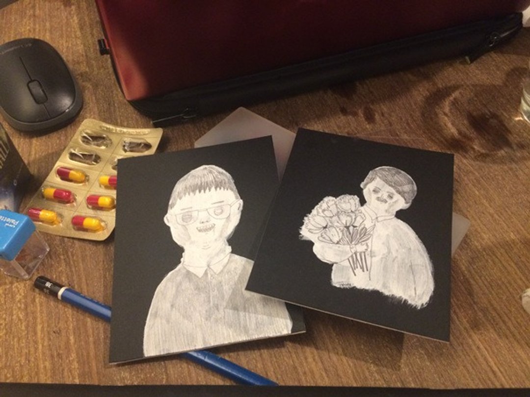 把你画成僵尸 朋友/宠物/名人 僵尸肖像画 - 订制画像 - 纸 