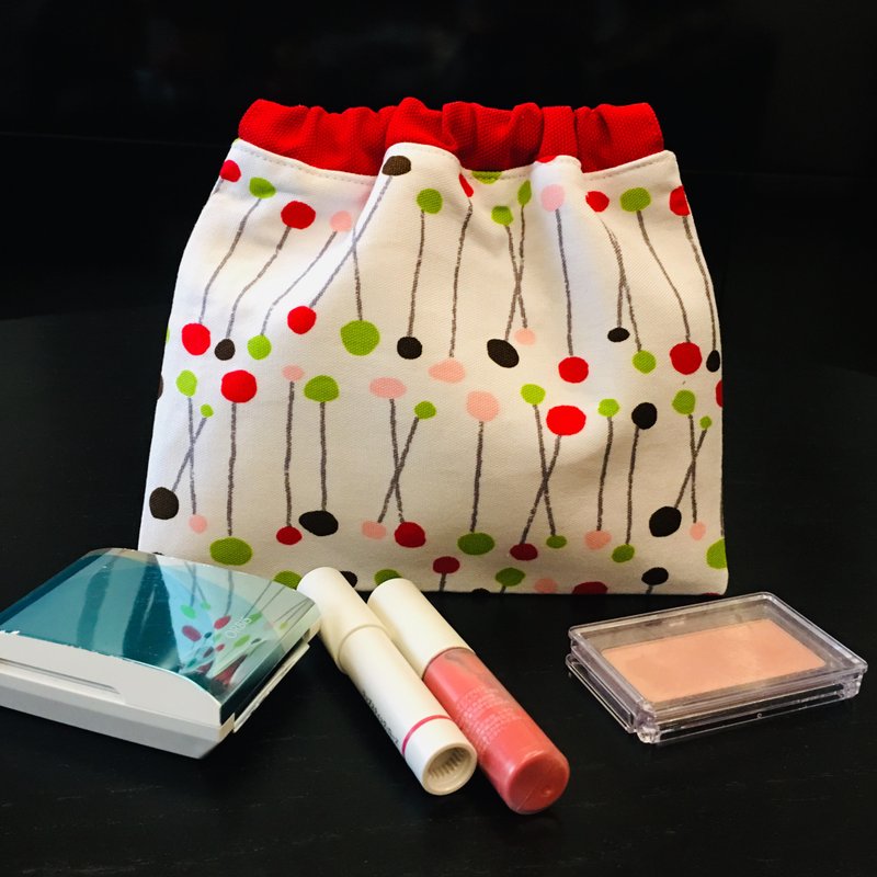 相遇 | 弹片口金包 | 钱包化妆包放棉棉行动电源都好用 - 化妆包/杂物包 - 棉．麻 多色