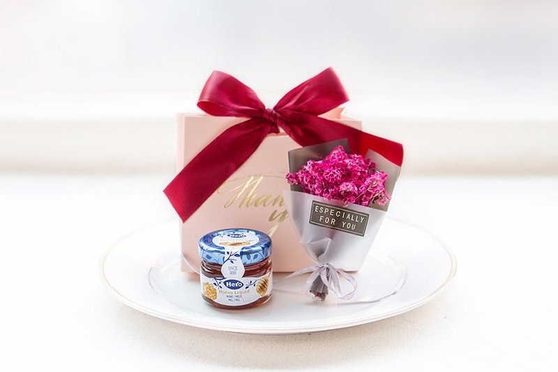 简约精致小礼袋-迷你干燥花束+hero蜂蜜(红色缎带+粉色袋) 感谢礼 - 蜂蜜/黑糖 - 新鲜食材 粉红色