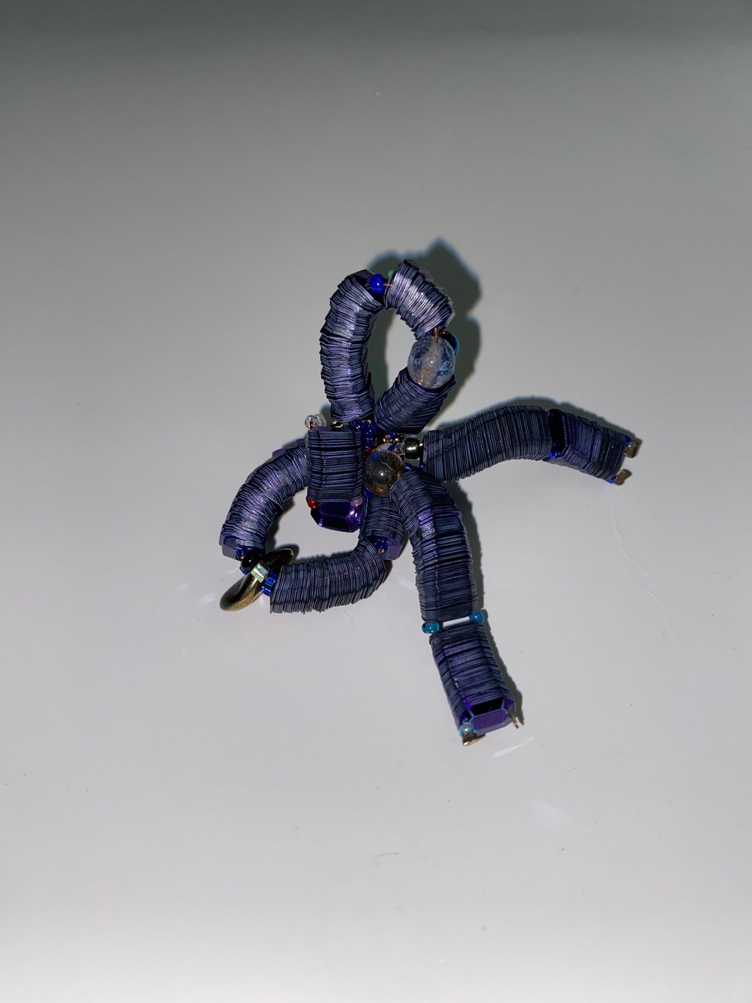 亮片光束系列 金属紫 蝴蝶结耳环 - 耳环/耳夹 - 塑料 紫色