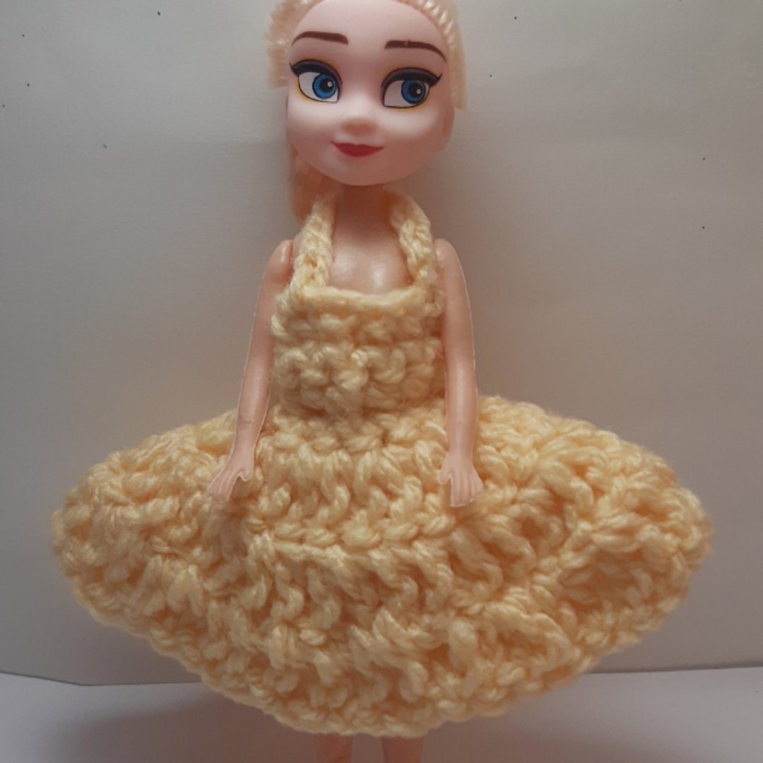Yellow Crochet Doll Dress, small, cute, suitable as a gift or collectible - 玩偶/公仔 - 其他材质 黄色