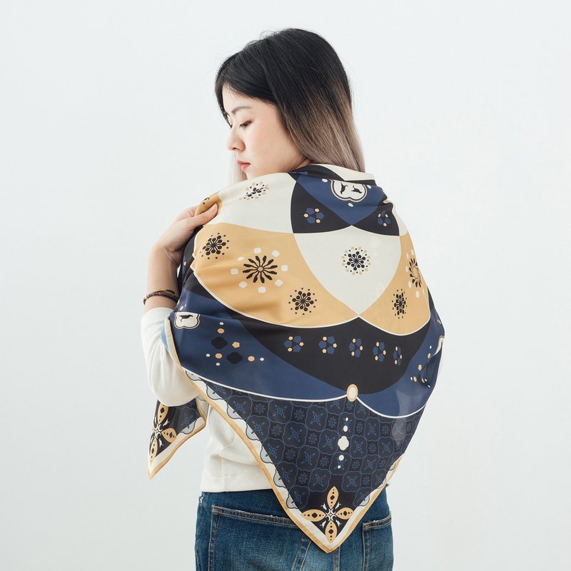 印花丝巾-90x90/杂花/海棠曼陀罗/深蓝 - 丝巾 - 聚酯纤维 多色