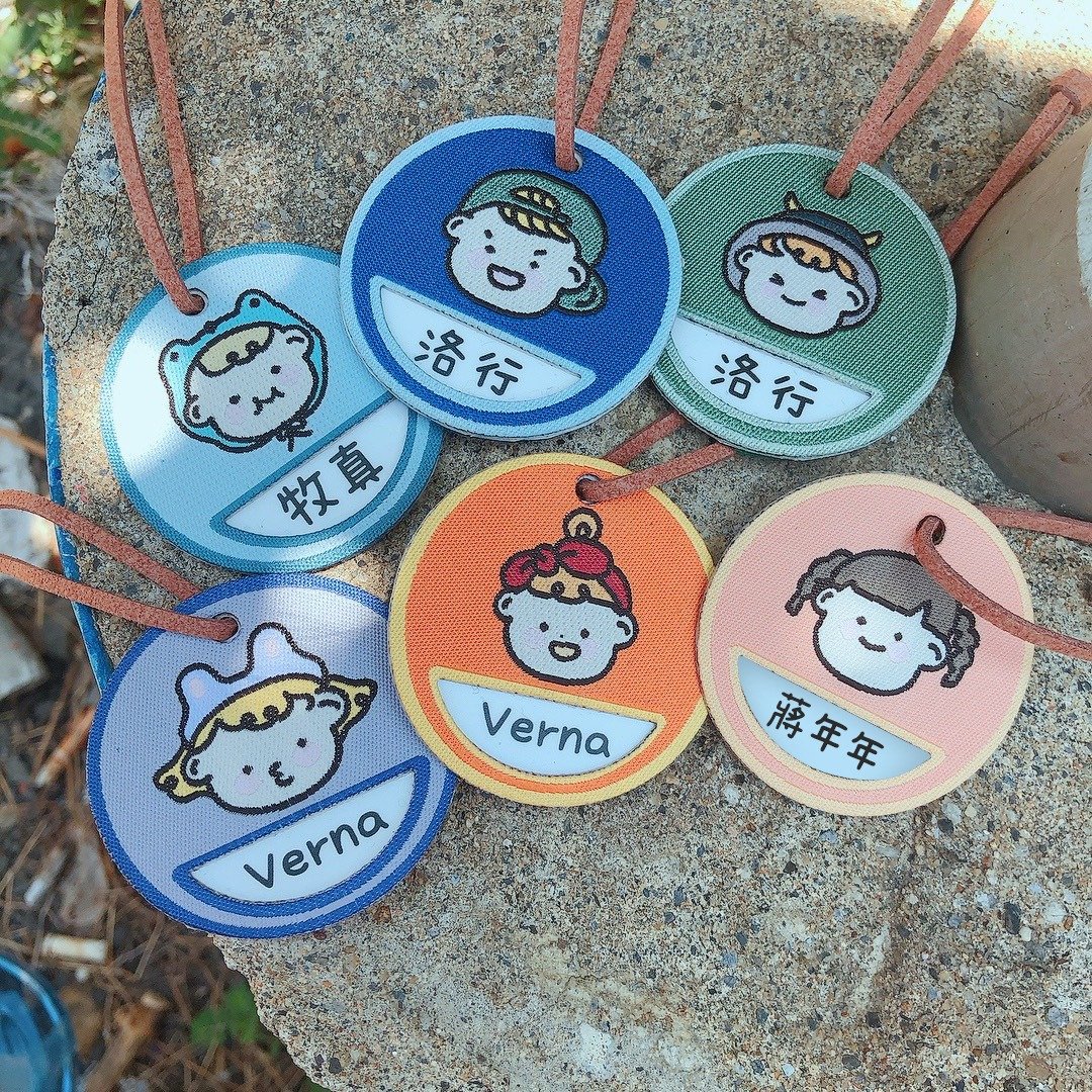 似颜绘 圆形吊牌 定制化姓名吊牌 一入 幼稚园开学必备 - 其他 - 绣线 