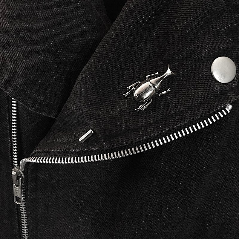 Rhino beetle Lapel Pin in white bronze - 胸针 - 其他金属 