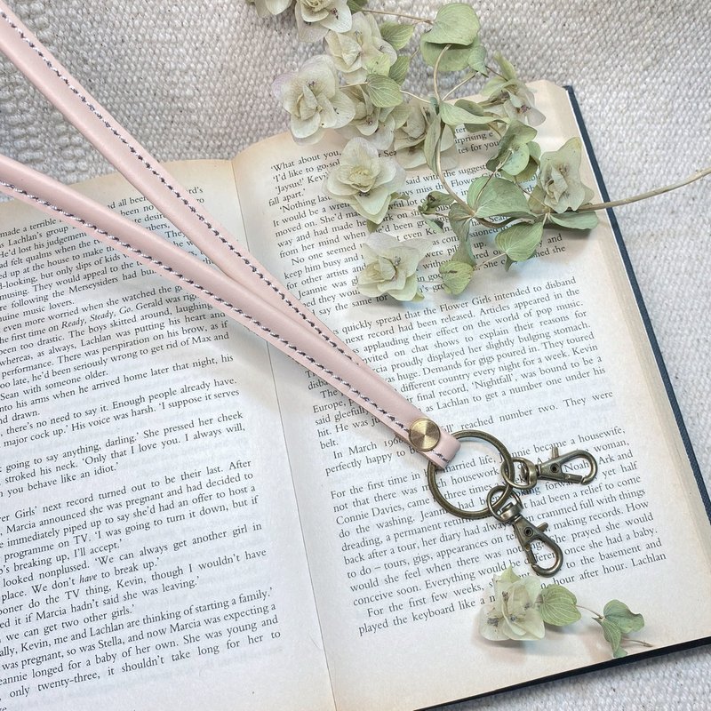 有格调。皮革颈绳 - 浅粉红 - 识别证 / 钥匙圈 / 悠游卡 - 挂绳/吊绳 - 真皮 粉红色