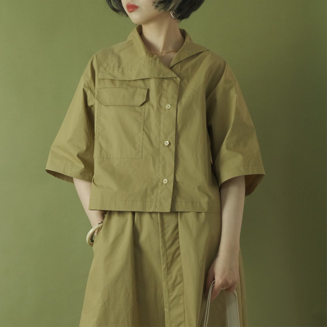 P.YELLOW | 夏季卡其色斜领棉质短袖衬衣 - 女装上衣 - 棉．麻 卡其色