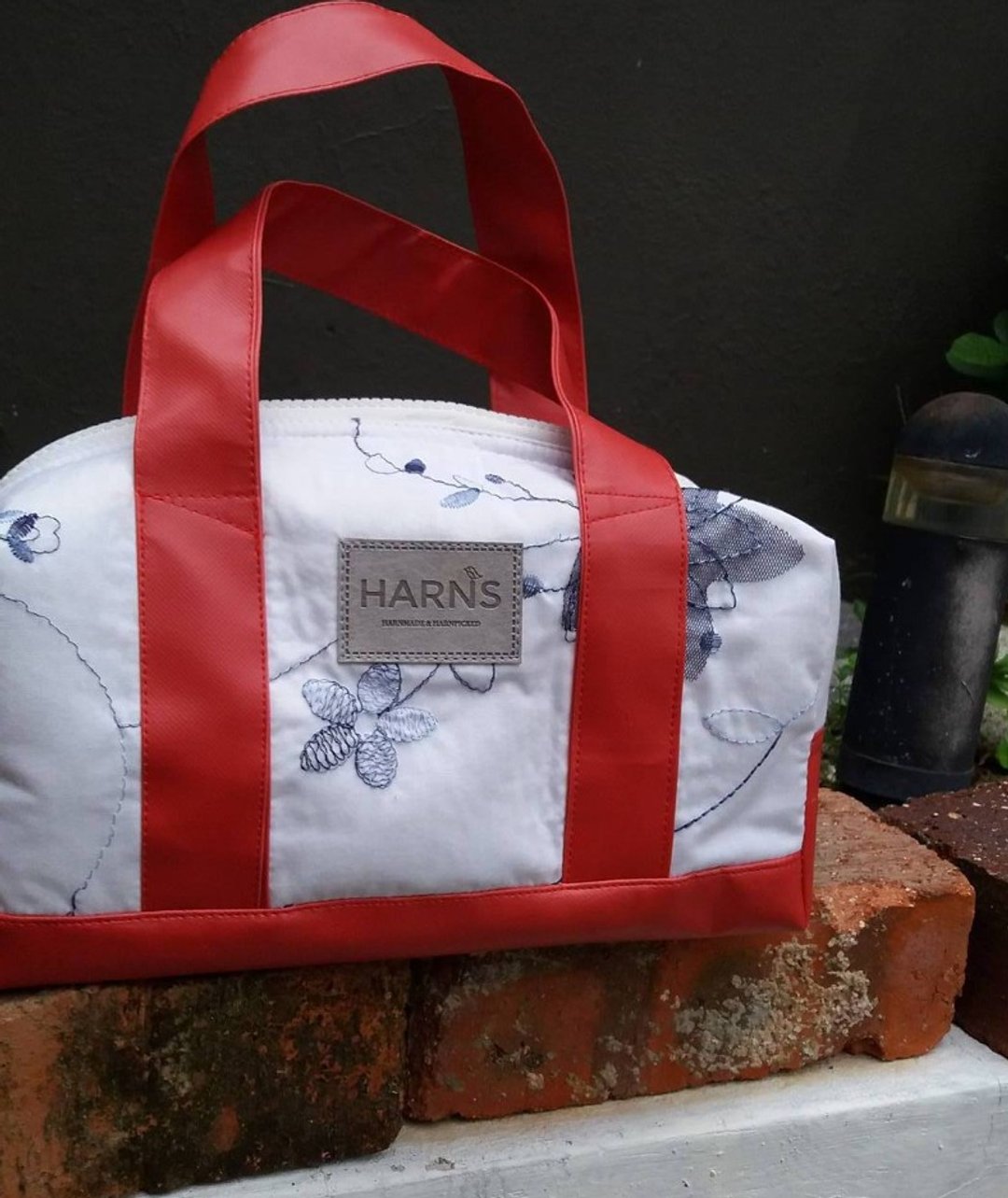 Harns 迷你手提包 - 手提包/手提袋 - 其他材质 白色