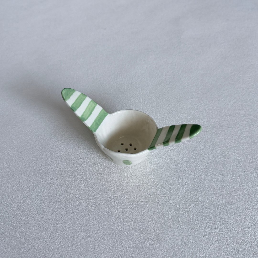 手作滤茶器/未完成之岛-漂浮茶漏 - 茶具/茶杯 - 陶 