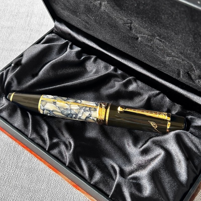MONTBLANC 万宝龙文学家纪念限量钢笔│大仲马 No.12836/1996出品 - 钢笔 - 树脂 黑色